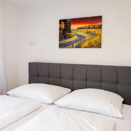 Waldblick Am Ring * קלברג