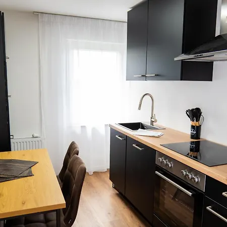 Waldblick Am Ring Apartment *